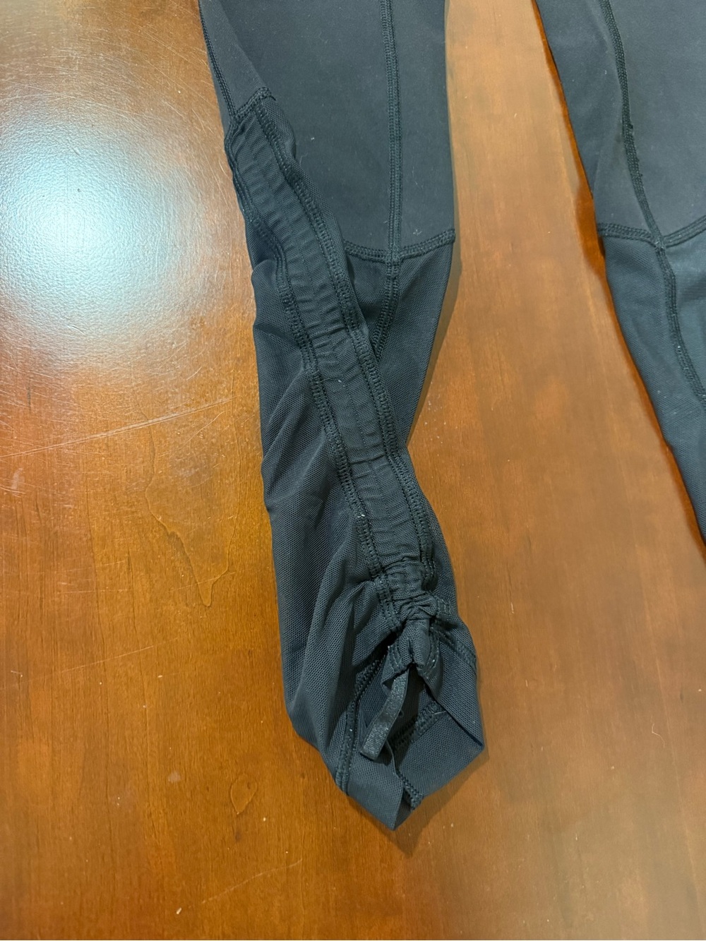Lululemon Black Sweaty Endeavor Tight - Picture 3 of 7